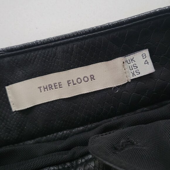 Gently Loved Three Floor Good to Be Bad Skirt size xsmall - Picture 6 of 9